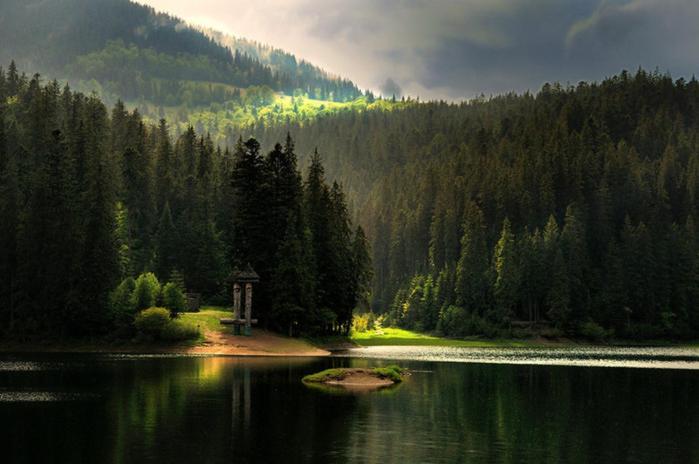 Hotel Gostyniy Dvir Synevir à Lac Lac Synevyr Extérieur photo